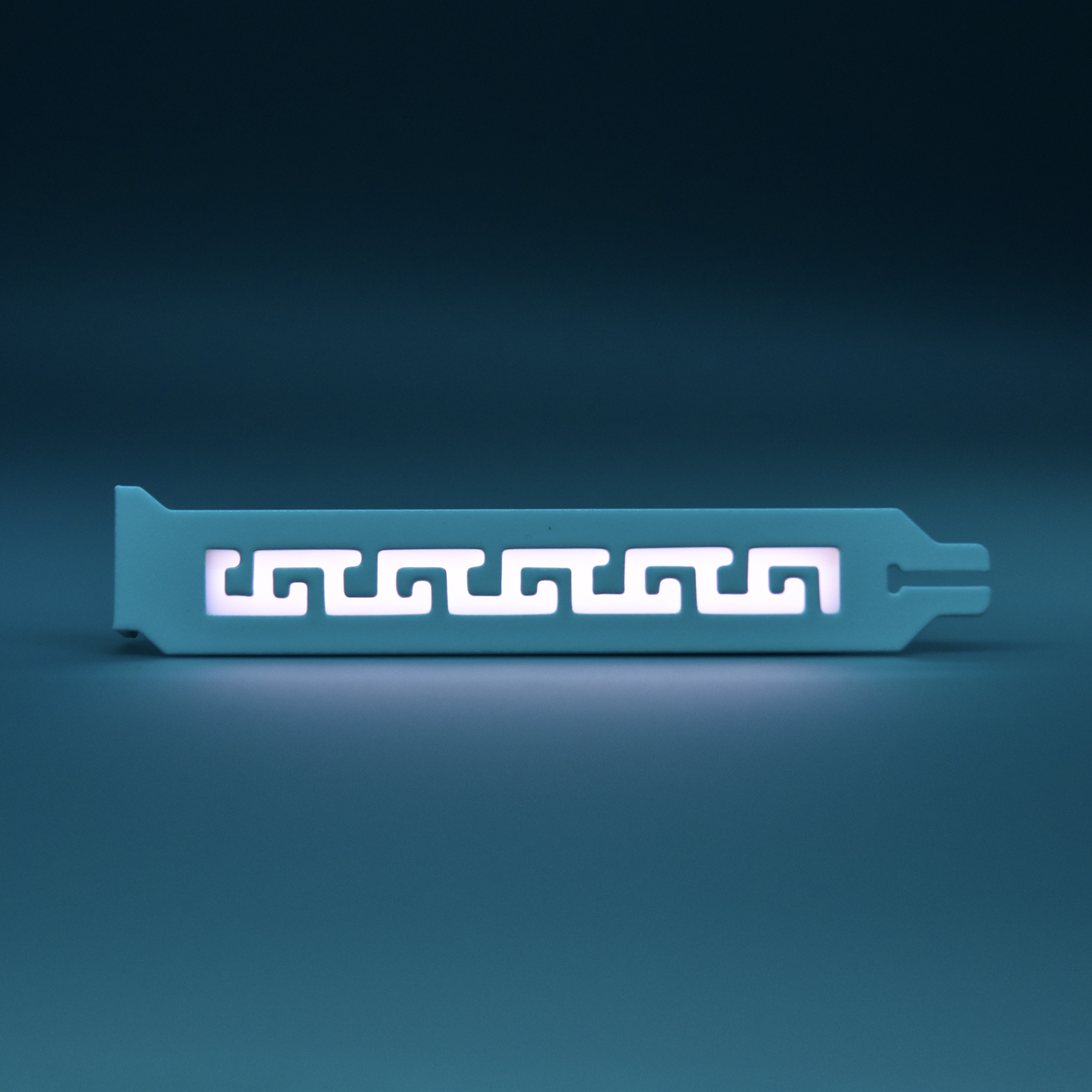 Tomb Waves Slotcover Farbe: Weiß