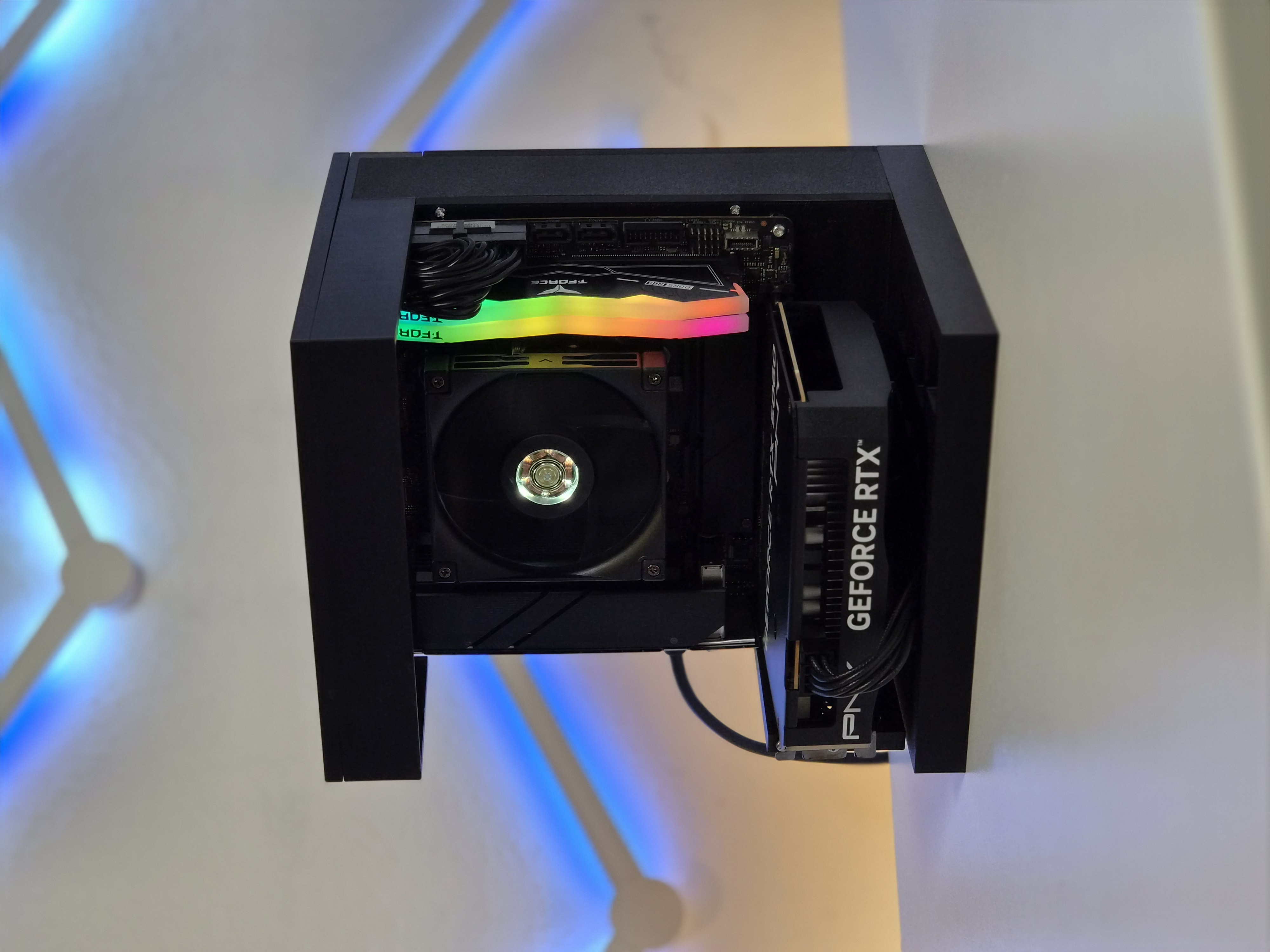 LP Gaming „Tiny“ (VORBESTELLUNG)