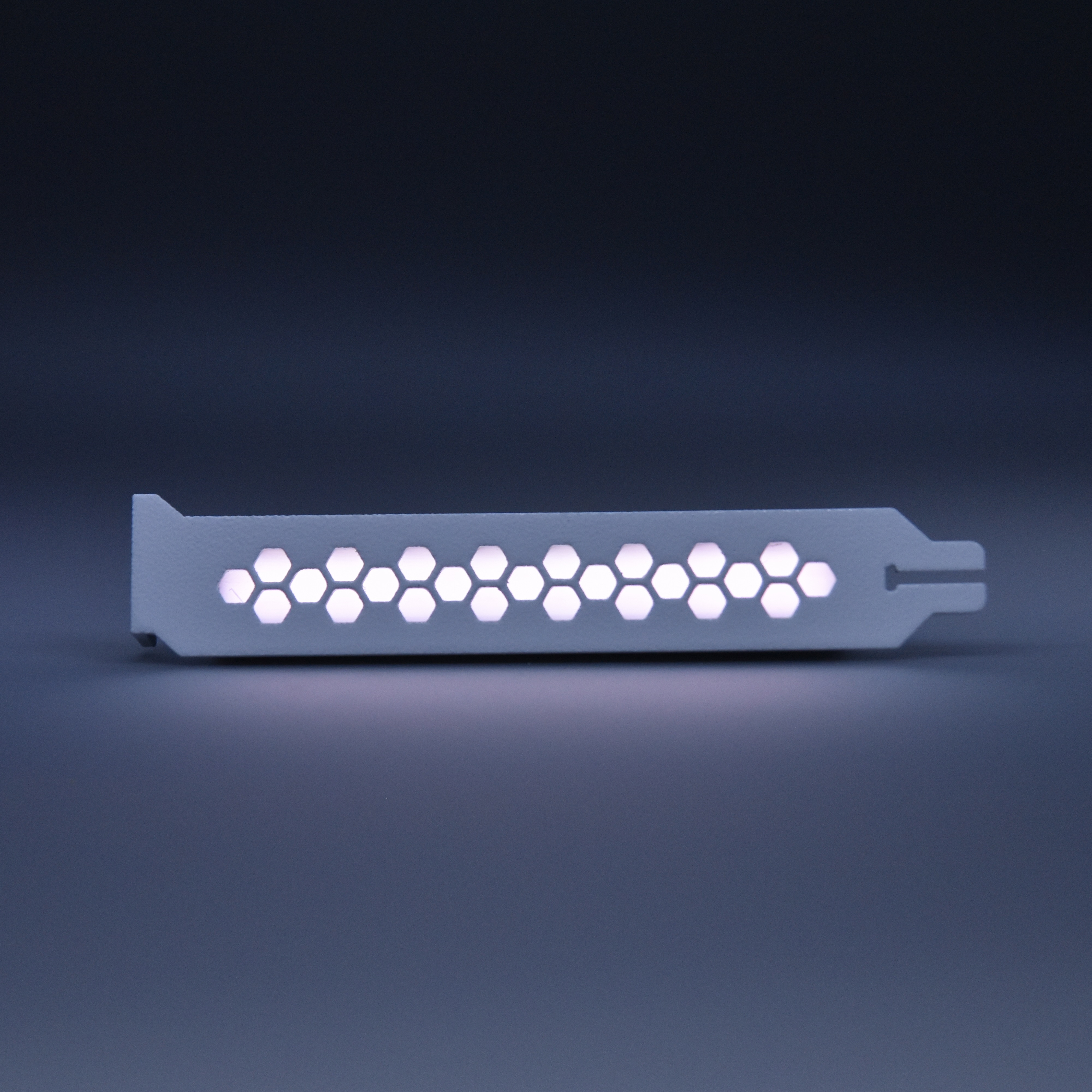 Honeycomp Slotcover Farbe: Weiß